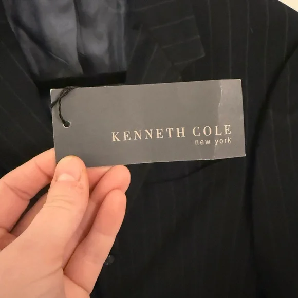 NWT Kenneth Cole New York Navy Pinstripe Blazer 41L Long 3 Button Suit Jacket